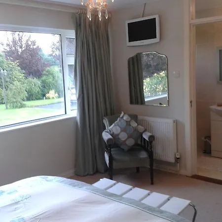 Riverside House Отель типа 